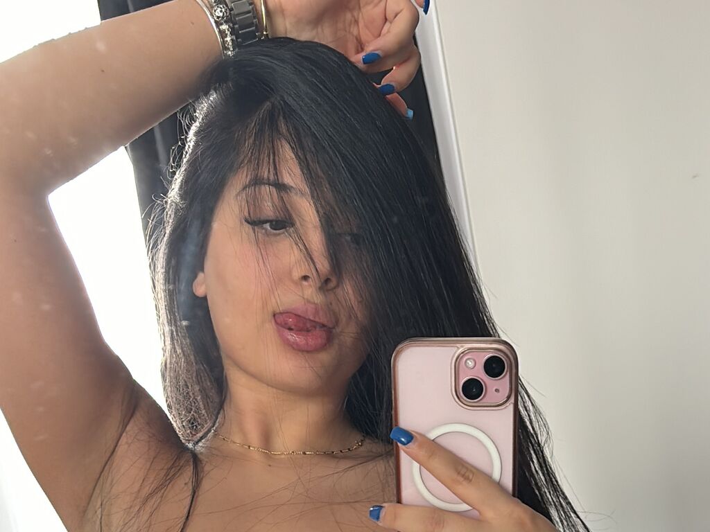 StephanieCela